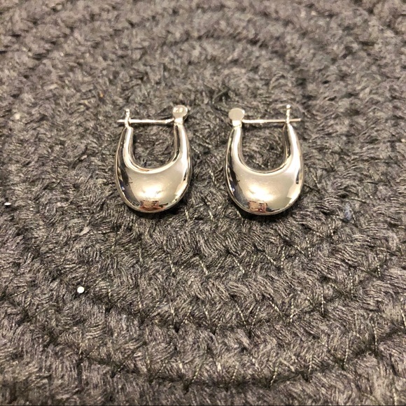 Sterling silver earrings - Picture 2 of 2